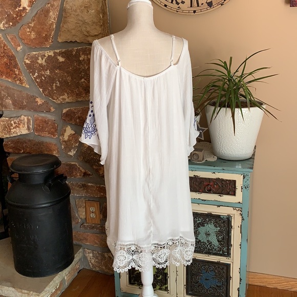 White Tunic Dress with Blue Embroidered Flowers - Picture 9 of 12